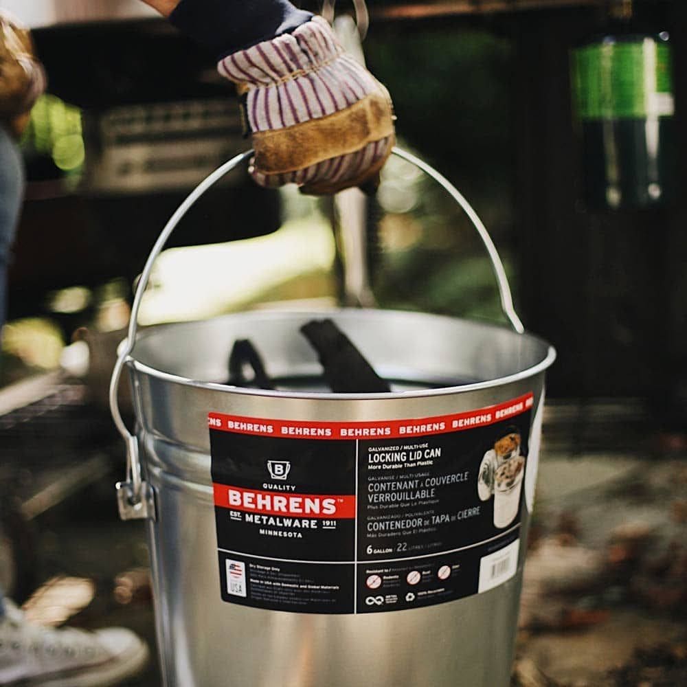 Galvanized Steel Multi-Use/Garbage Can with Locking Lid, 22-L (6 US gal) E8B6 - product image 5