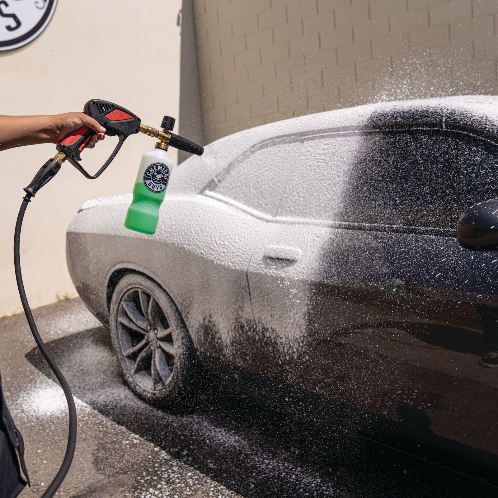 Guys Professional Max Foam Cannon Compatible with 4200 PSI Pressure Washer 14-in O5B5 - product image 6