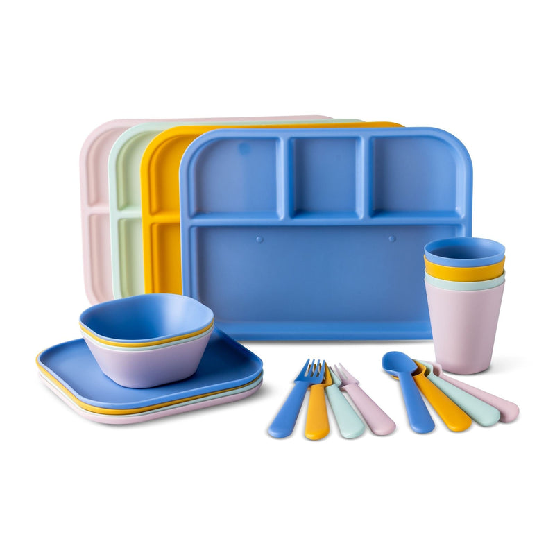 Kids' Plastic Dinnerware Set, Serves 4, 24-pc, Dishwasher Safe O8D9